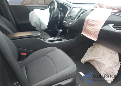 2018 Chevrolet Malibu 1Ls z USA, uszkodzony, nr VIN 1G1ZB5ST2JF119049